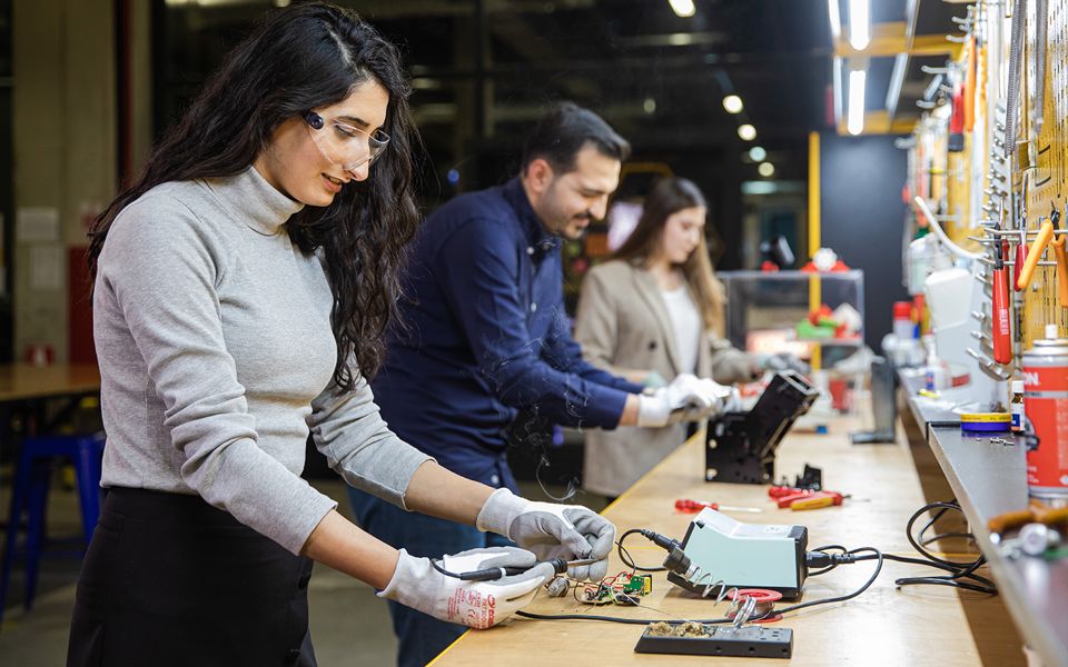 R&D, Innovation and Digital Transformation Image